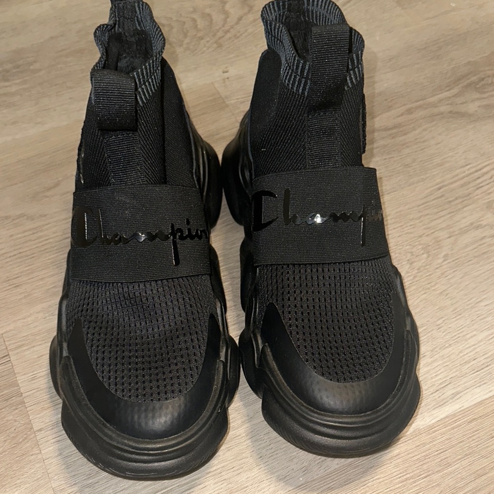 Champion Black Sneakers with Mesh Upper and Sock-Like Collar